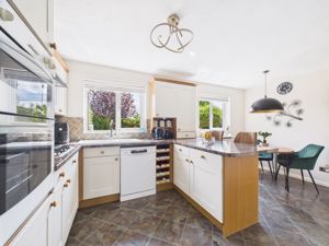 Kitchen- click for photo gallery
